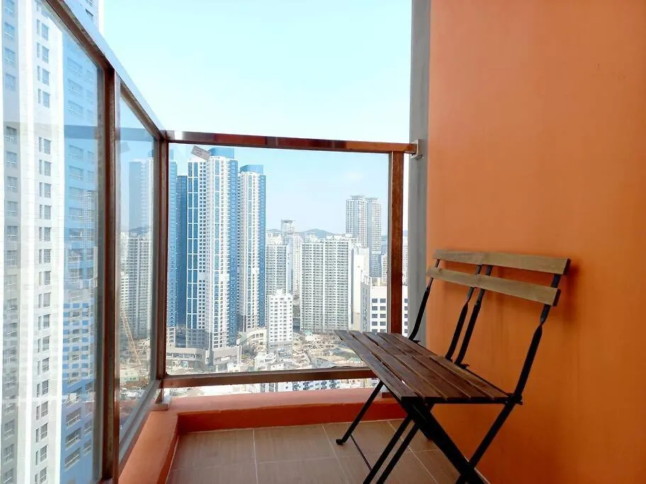 Mansion216, Haeundae Beach'S New Residence Is 2 Minutes Away From Haeundae Station And Offers Luggage Storage Service And Early Check-In, 31St Floor City View 0*, Busan