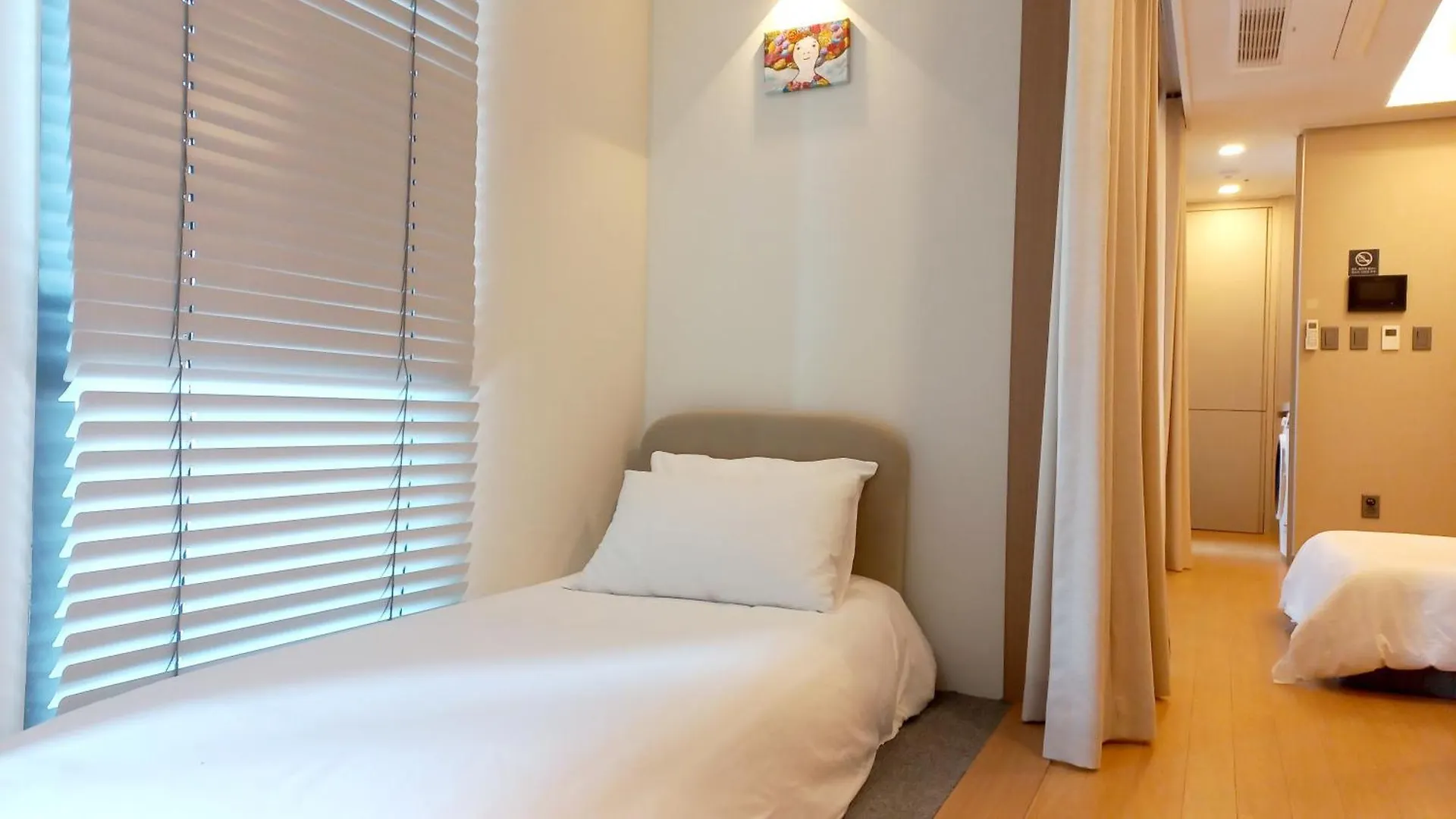 Mansion216, Haeundae Beach'S New Residence Is 2 Minutes Away From Haeundae Station And Offers Luggage Storage Service And Early Check-In, 31St Floor City View Aparthotel