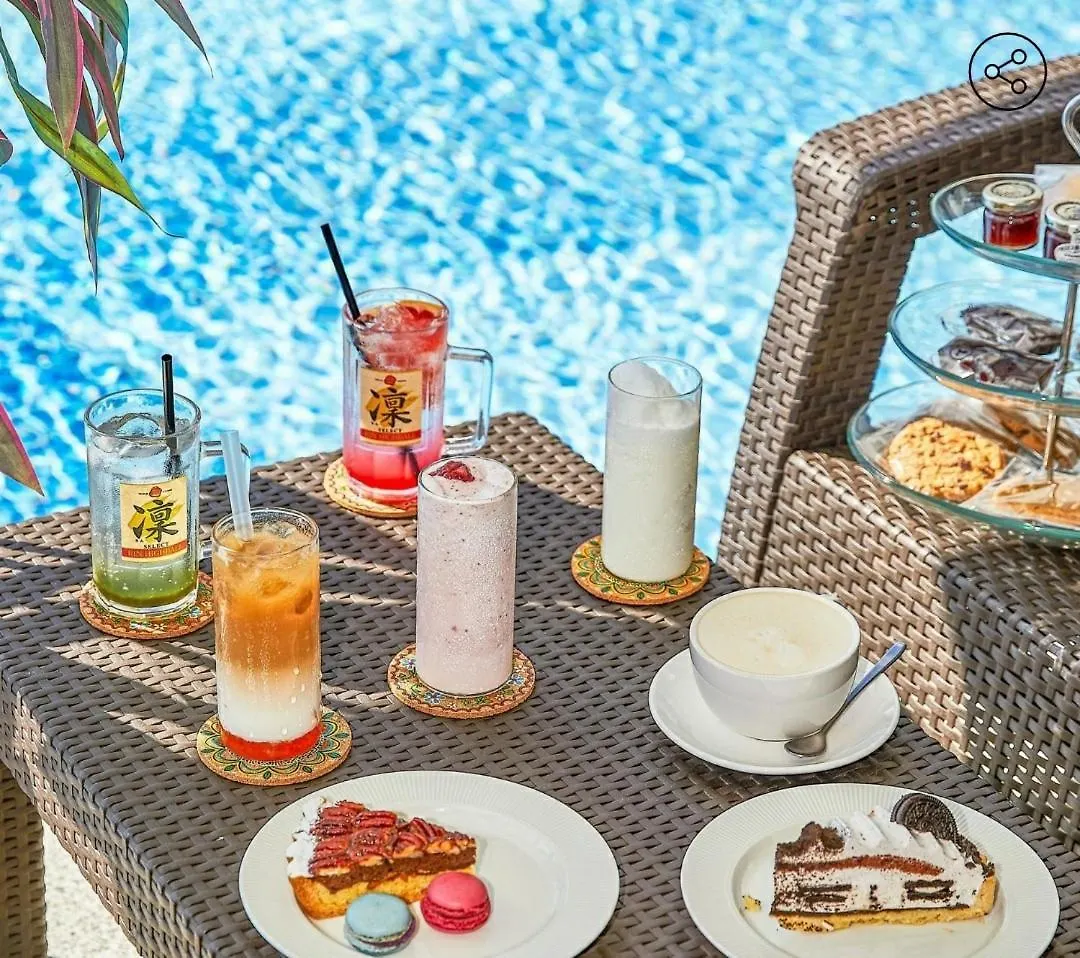 Aparthotel Mansion216, Haeundae Beach'S New Residence Is 2 Minutes Away From Haeundae Station And Offers Luggage Storage Service And Early Check-In, 31St Floor City View